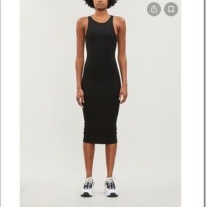 Good American body sculpted midi dress